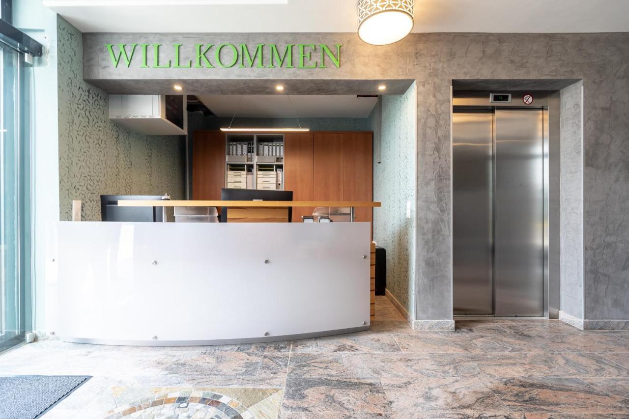Hotel In Laisen Reutlingen Kültér fotó