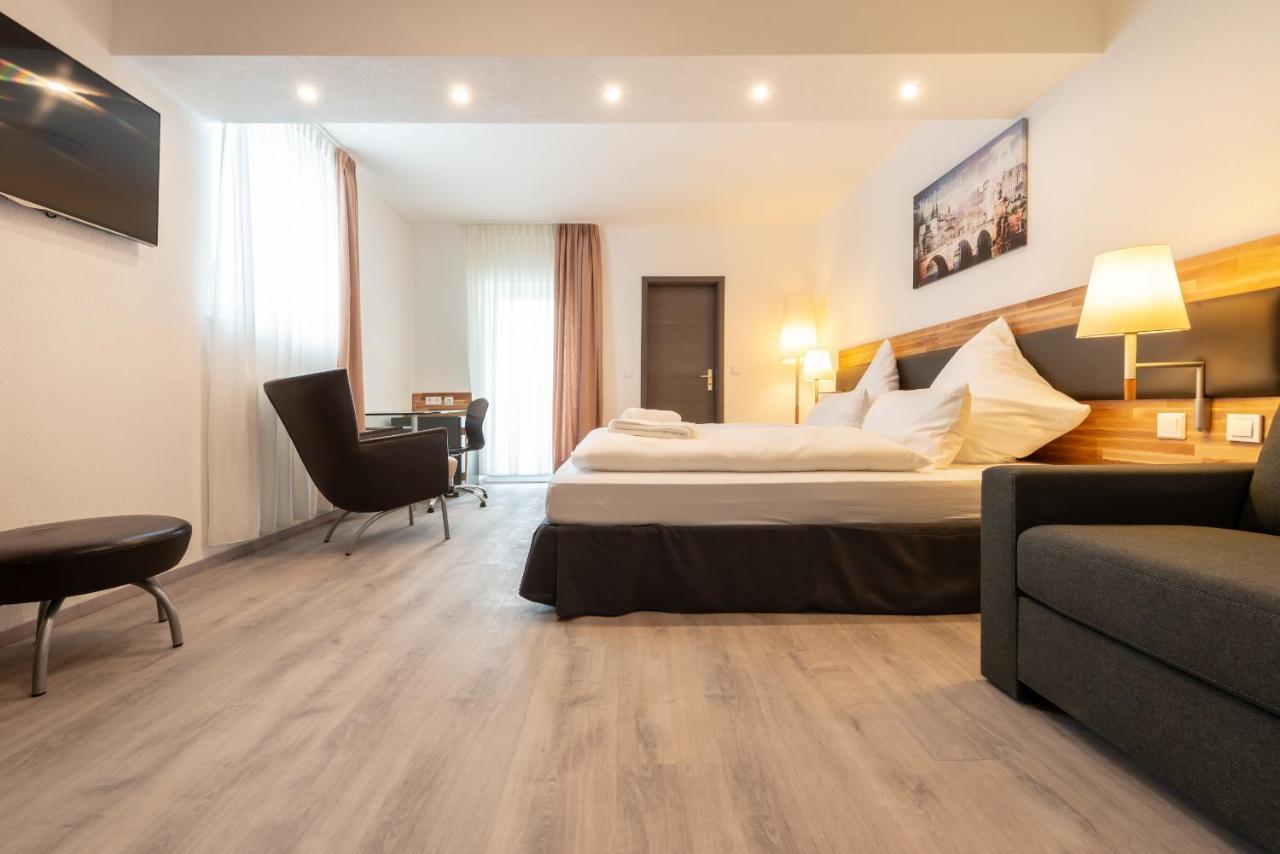 Hotel In Laisen Reutlingen Szoba fotó
