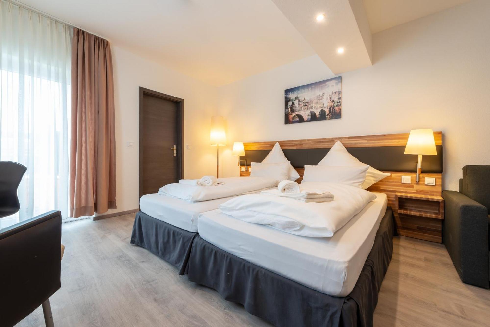 Hotel In Laisen Reutlingen Szoba fotó