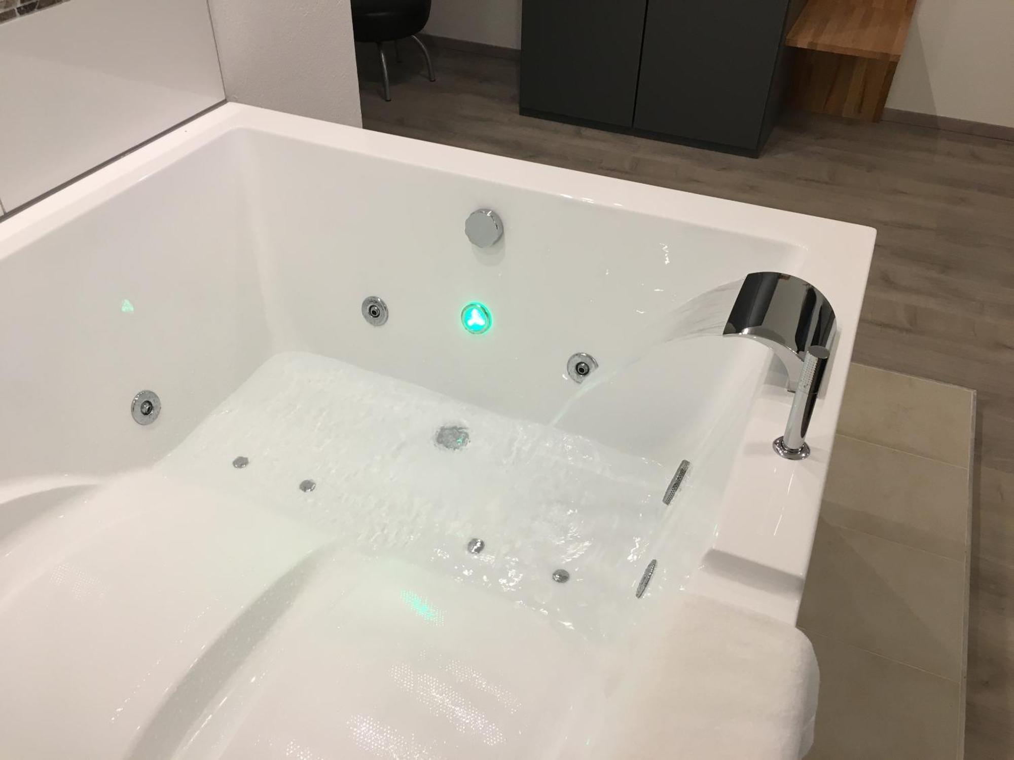 Hotel In Laisen Reutlingen Szoba fotó